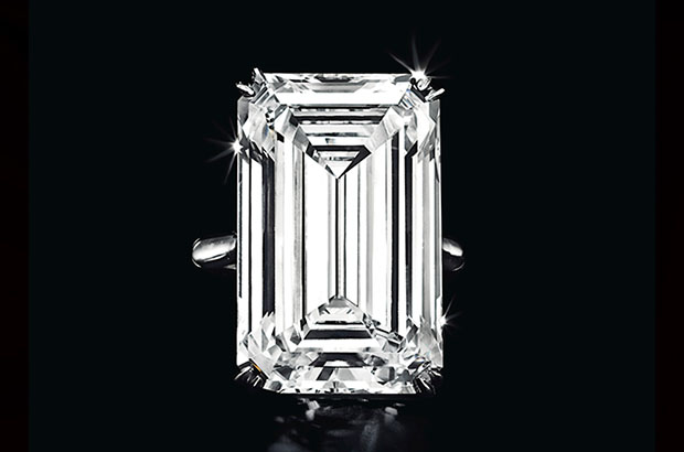 regtangular-cut-Dcolor-VS1-32,72ct