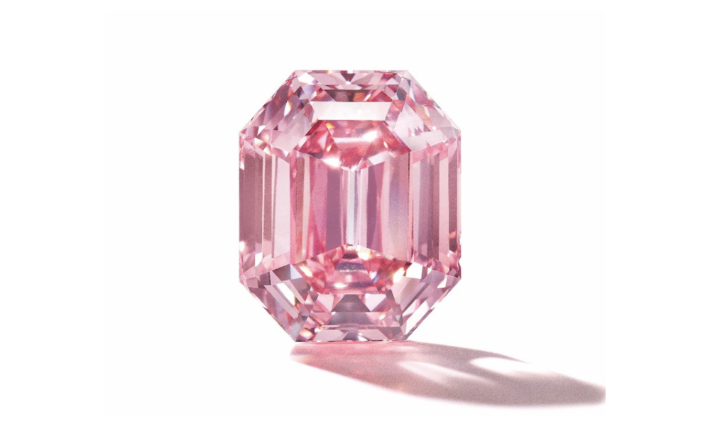 Pink Legacy Pink Diamond  fancy vivid very pure Christies Geneva 2018 magnificent Jewels colored polished diamond
