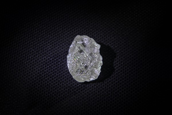 191.46 carats_ALROSA_Rough-Udachny_2019