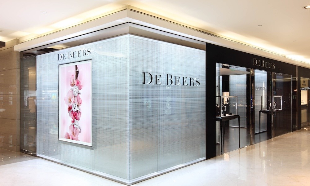 De Beers becomes sole owner of jewellery brand, buys out retail