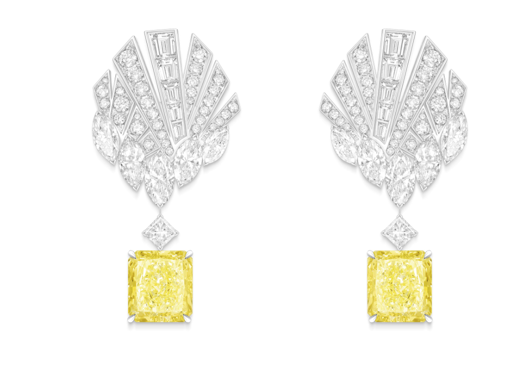 Diamond paved jewelry and fine jewelry collections are bringing