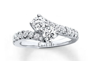 Previously unknown blue diamond to be auctioned