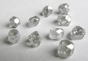 GIA says two Lightbox diamonds are G VS1s