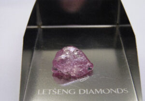 Alrosa showcases ‘record-breaking’ pink