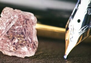 Le HRD Antwerp a récemment examiné un diamant de laboratoire CVD de 3,09 ct