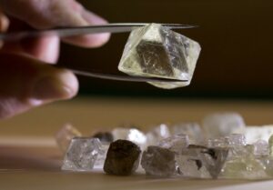 Lucara extrait un diamant brut de 127 carats