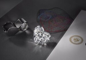 « Le LFG analyse 100 % des diamants pour le critère synthétique, naturel ou traité » – Olivier Segura, Laboratoire Français de Gemmologie