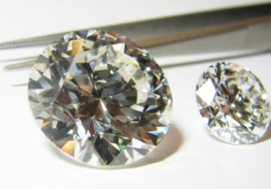 Recrudescence de diamants synthétiques de couleur non déclarés
