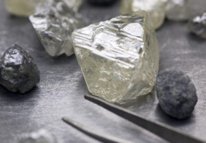 Botswana diamond centre gains momentum