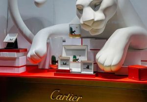 Chacun a ses idées pour commercialiser les diamants naturels