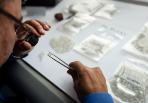 Feriel Zerouki leaves De Beers