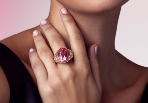 Redonner au diamant sa force émotionnelle