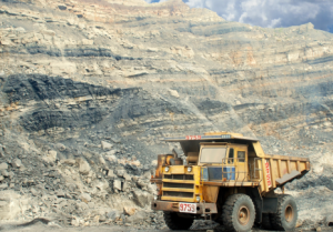 Les exportations indiennes de diamants de synthèse dépassent désormais les diamants naturels en volume